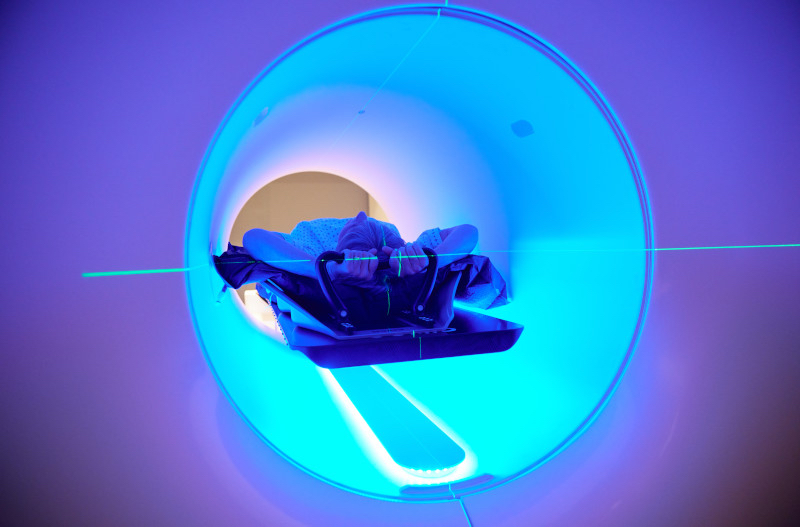 Stanford Medicine first to try out novel tumor-targeting radiation therapy machine